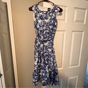 Anne Klein blue and white floral dress with tie belt